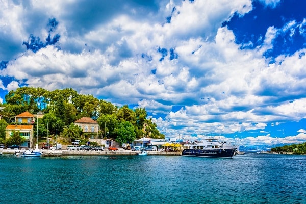 Direct contact with the owners of the accommodation Šolta