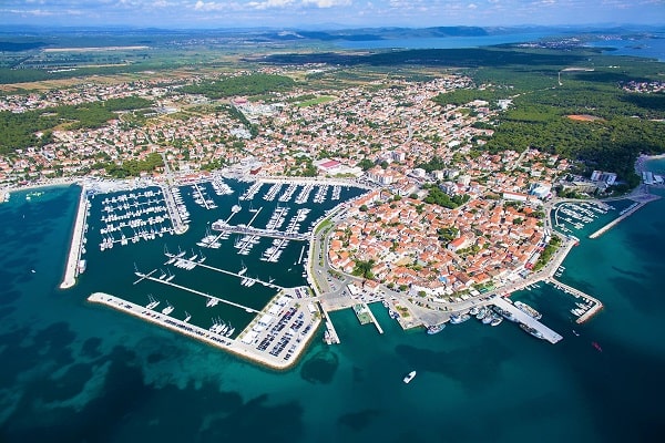Cheap apartments Biograd