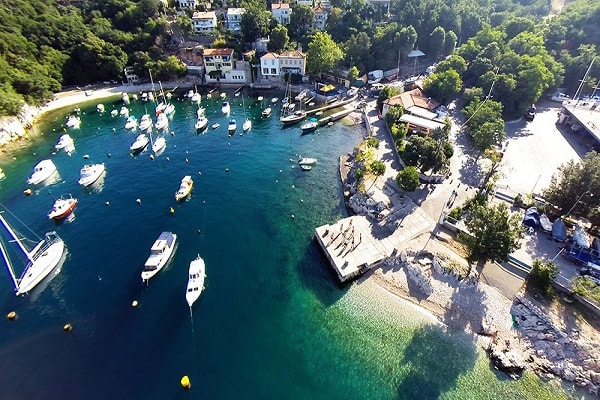 Direct contact with the owners of the accommodation Kostrena
