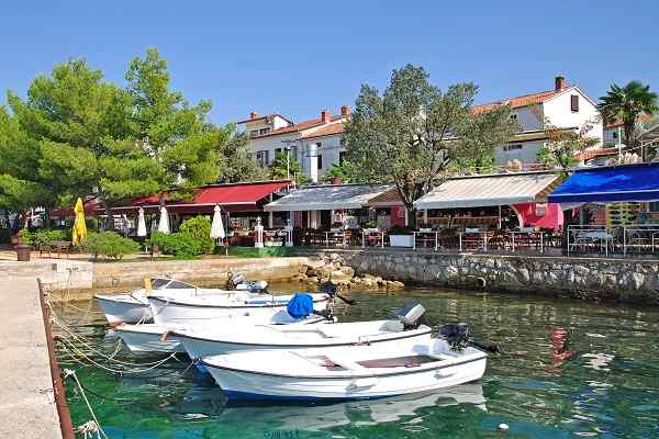Cheap apartments Krk - Njivice