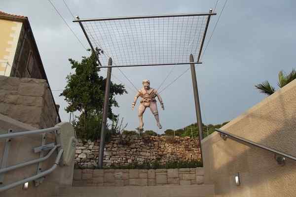 Faust Vrancic Memorial Center, Croatia